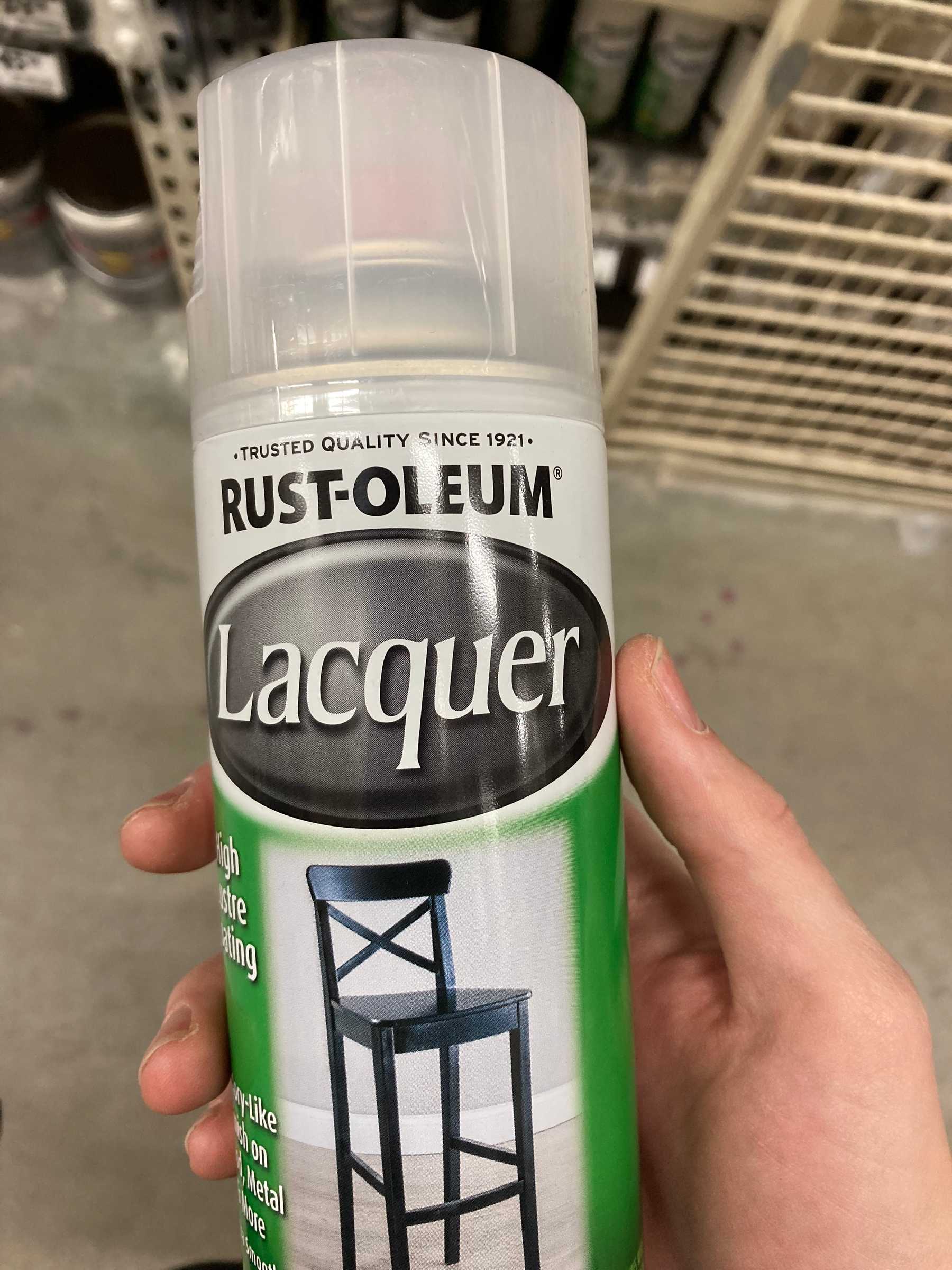Lacquer for the wood