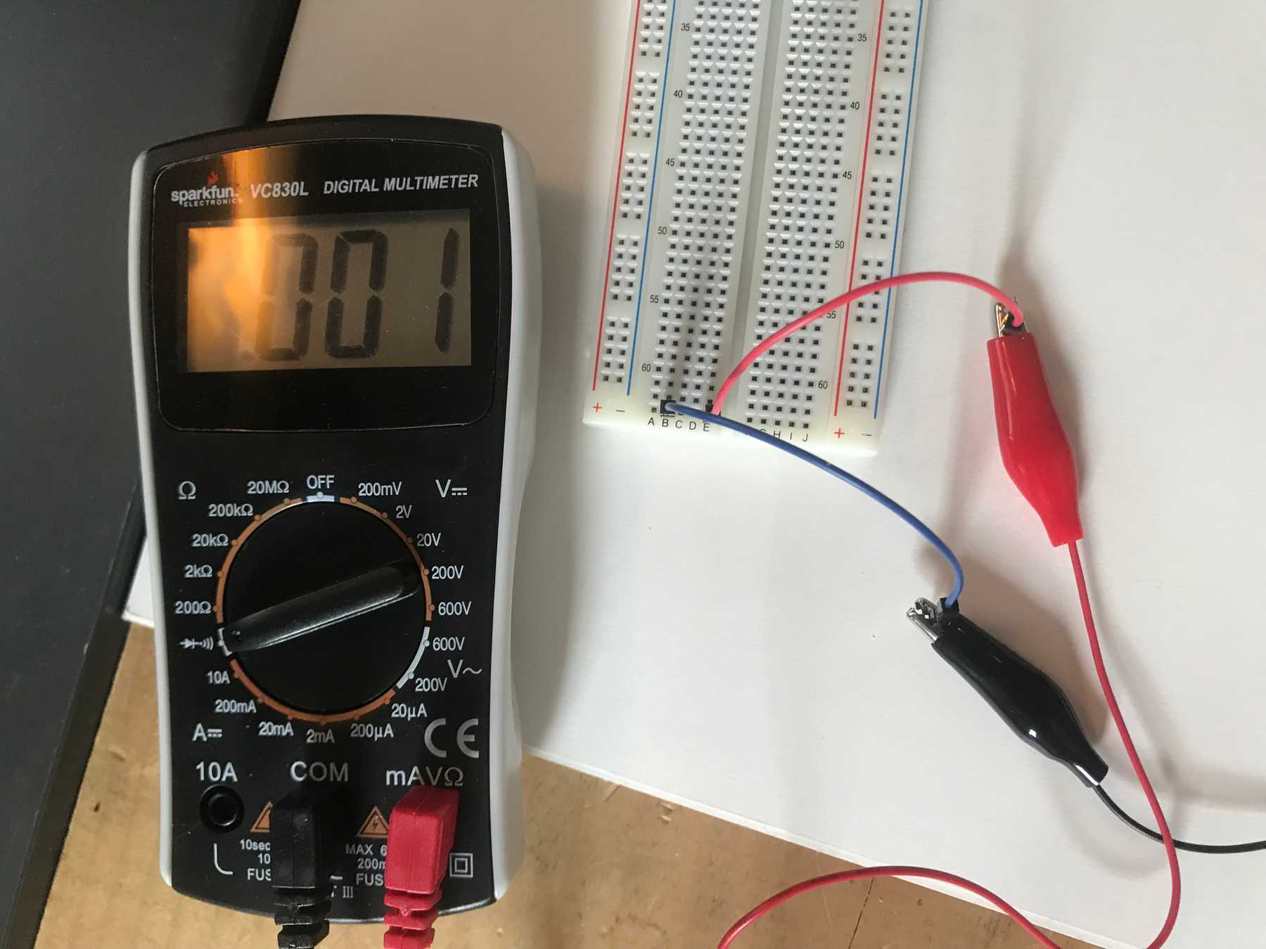 Continuous points on the breadboard